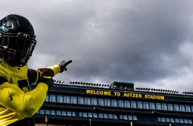 Jaylen Sneed Oregon OV 2